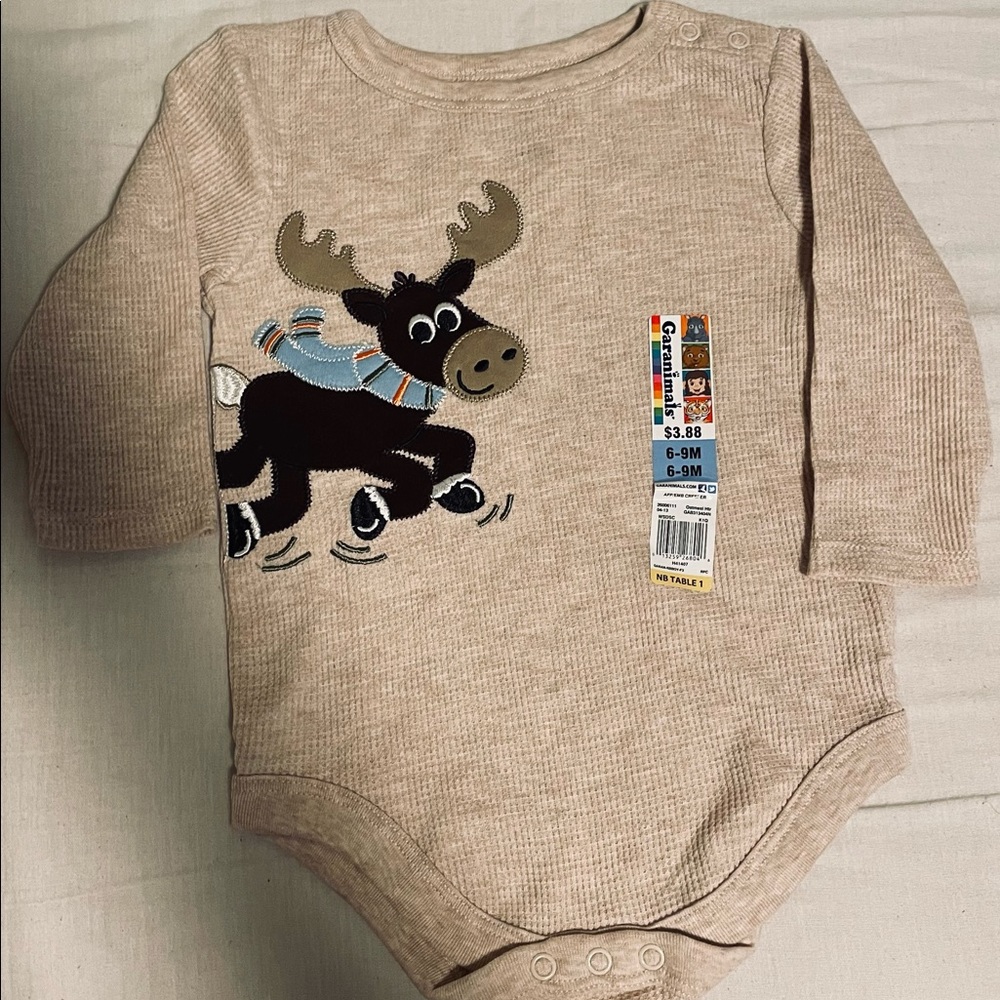 Garanimals Moose Thermal cream/beige color onesie. 6-9 months